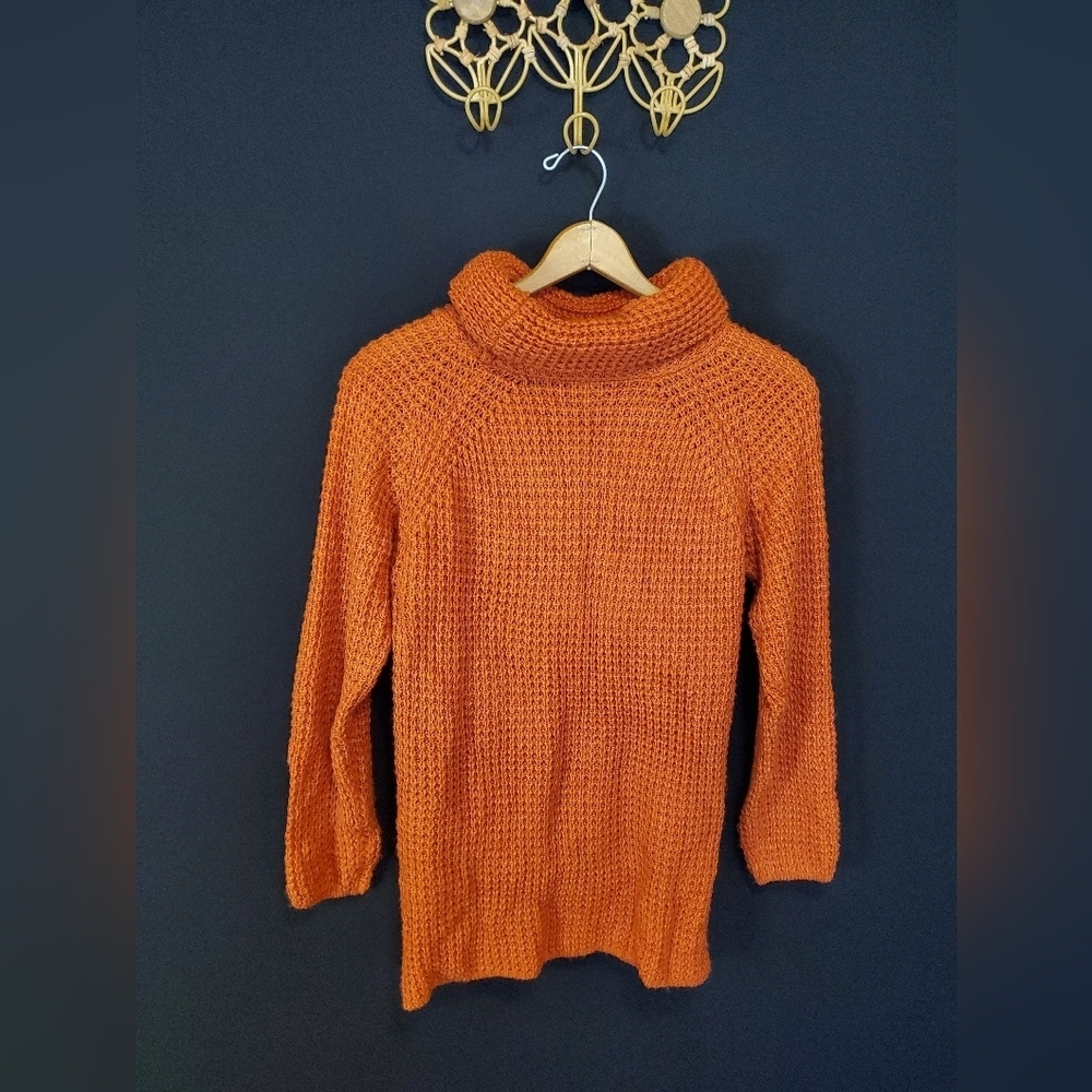 Cozy Orange Knit Sweater with Button Detail - Picture 6 of 7